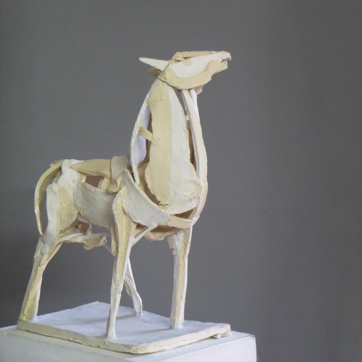 Anna Napp, Weißer Hengst, Keramik, 2016